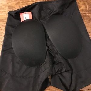SPANX Intimates & Sleepwear - SPANX SHORTS SPANX Intimates & Sleepwear - SPANX SHORTS
